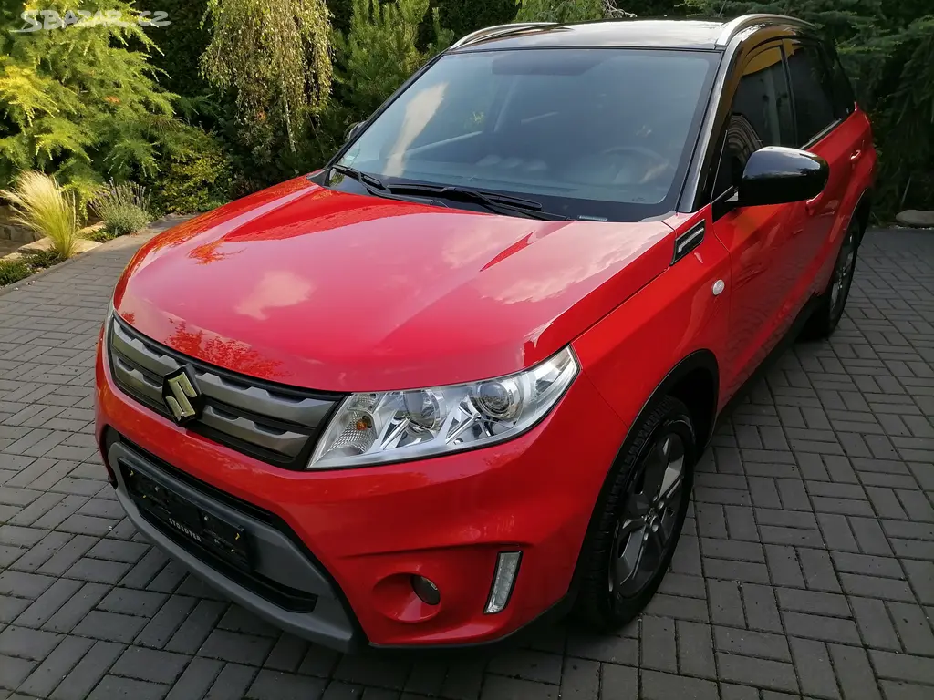 Suzuki Vitara 1.6i 88kwKameraVyhřSedTažnýServSuzuk